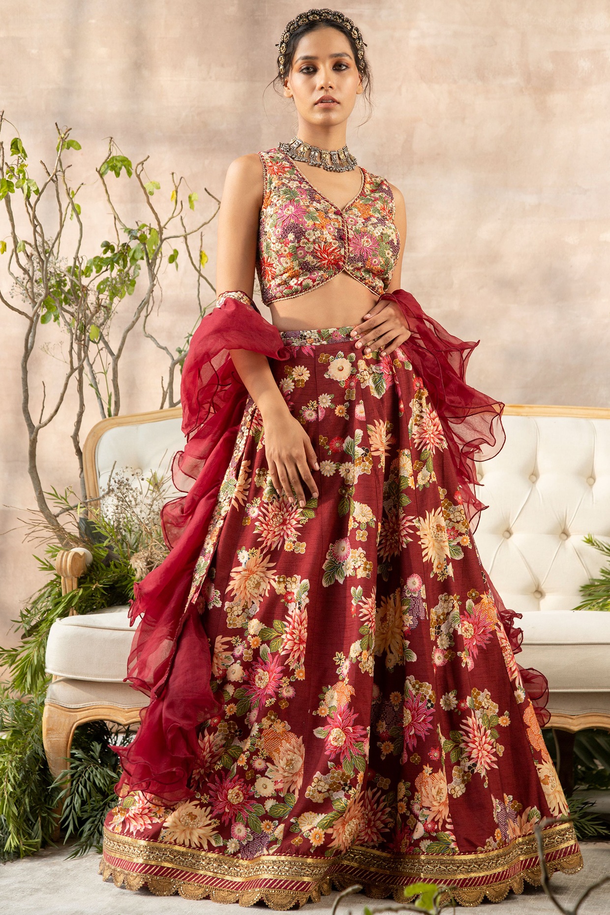 Pink Floral Embellished Lehenga Set | Esha Sethi Thirani – KYNAH