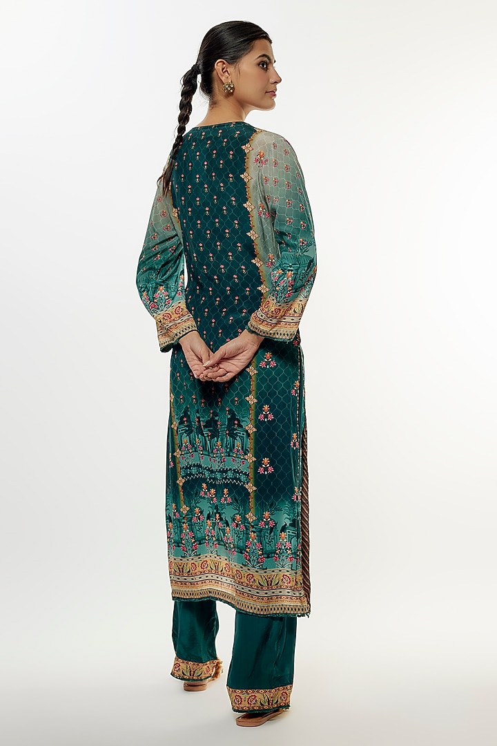 Emerald Green Viscose Crepe Kurta Set by Kalista at Pernia's Pop Up Shop