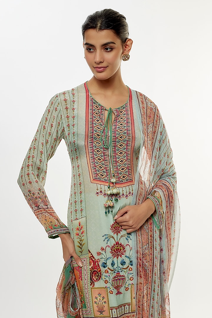 Mint Green Viscose Crepe Kurta Set by Kalista at Pernia's Pop Up Shop