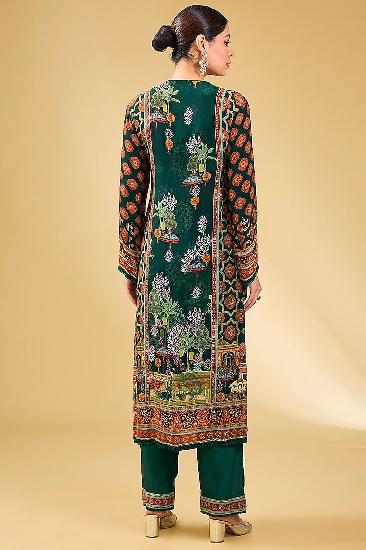 Green Viscose Crepe & Viscose Georgette Kurta Set by Kalista at Pernia's Pop Up Shop