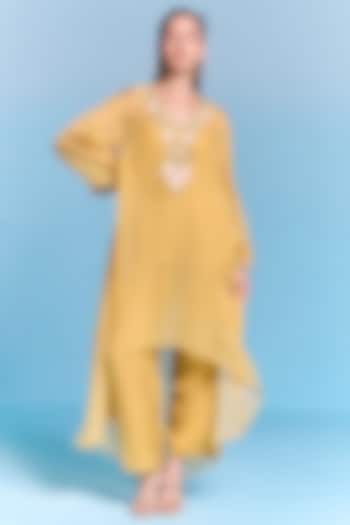 Amber Yellow Organza Floral Embroidered Kaftan Set by Kalista at Pernia's Pop Up Shop