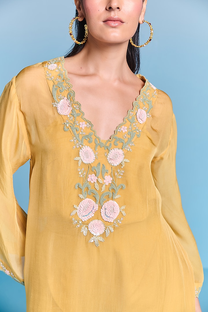 Amber Yellow Organza Floral Embroidered Kaftan Set by Kalista at Pernia's Pop Up Shop