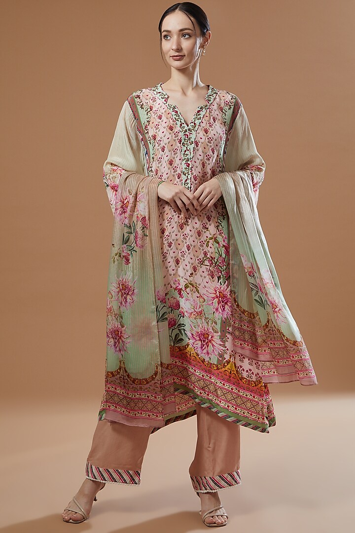 Peach Printed Kurta Set by Kalista at Pernia's Pop Up Shop