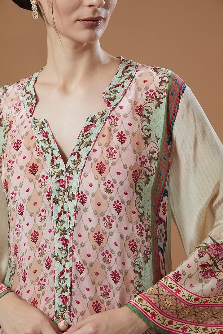 Peach Printed Kurta Set by Kalista at Pernia's Pop Up Shop