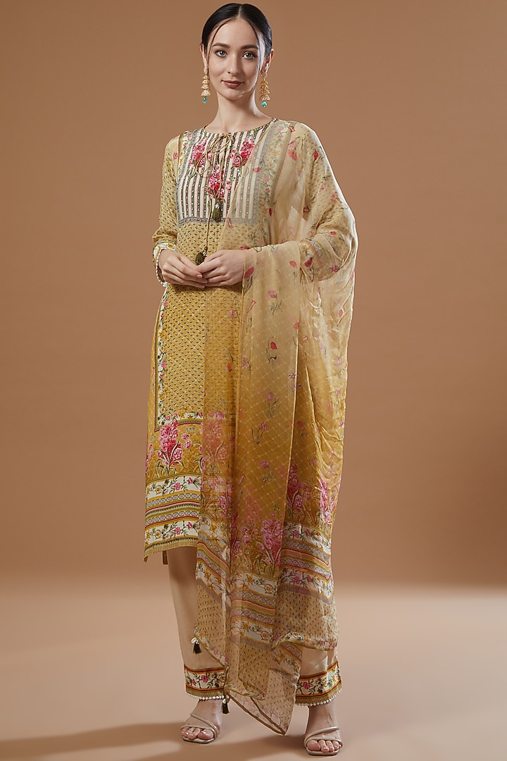 Yellow Floral Printed Kurta Set by Kalista at Pernia's Pop Up Shop