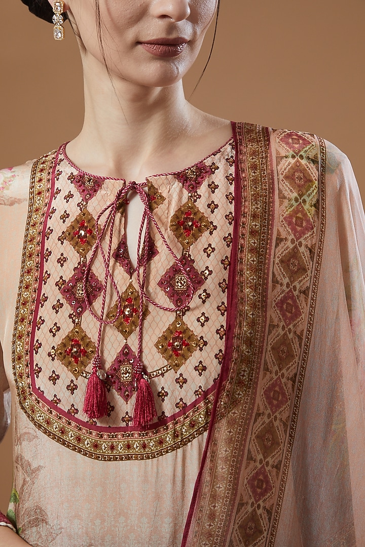 Peach Printed Kurta Set by Kalista at Pernia's Pop Up Shop