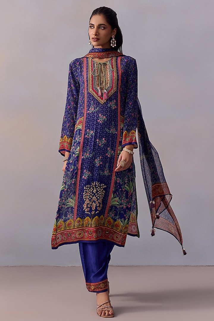 Midnight Blue Viscose Crepe Floral Motif Kurta Set by Kalista