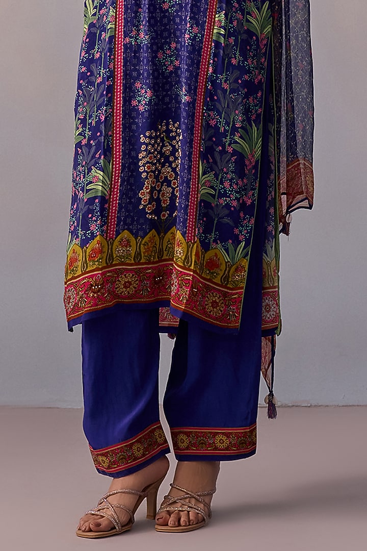 Midnight Blue Viscose Crepe Floral Motif Kurta Set by Kalista at Pernia's Pop Up Shop