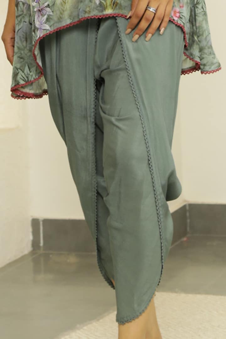 Cream & Catalina Green Printed Tunic Set by Kalista at Pernia's Pop Up Shop