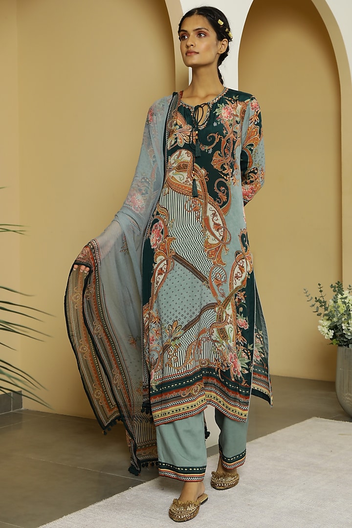 Hedge Green Paisley Printed Kurta Set by Kalista at Pernia's Pop Up Shop
