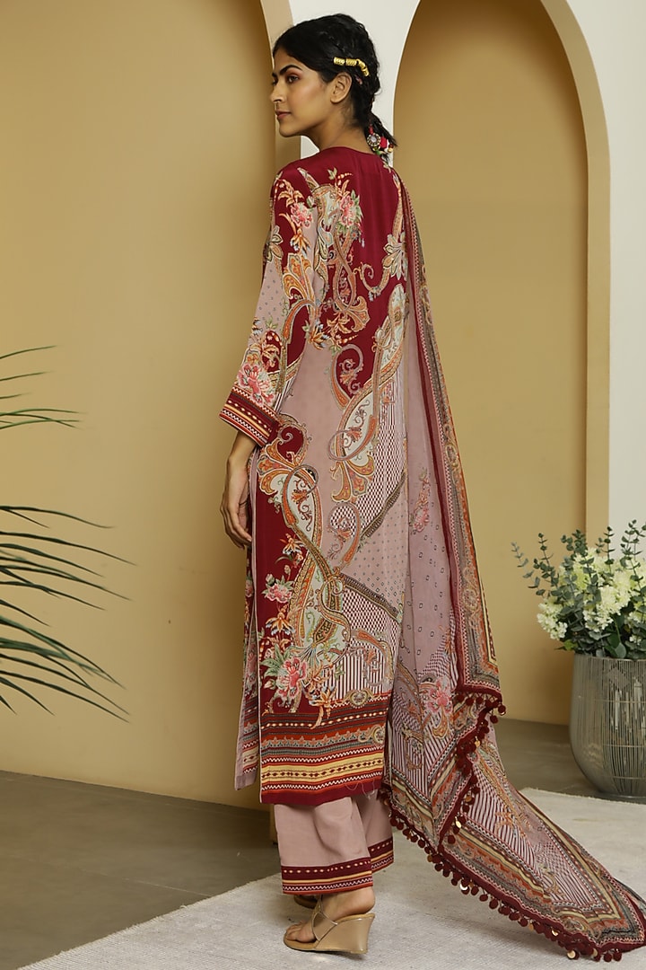 Electric Lavender & Maroon Paisley Printed Kurta Set by Kalista at Pernia's Pop Up Shop