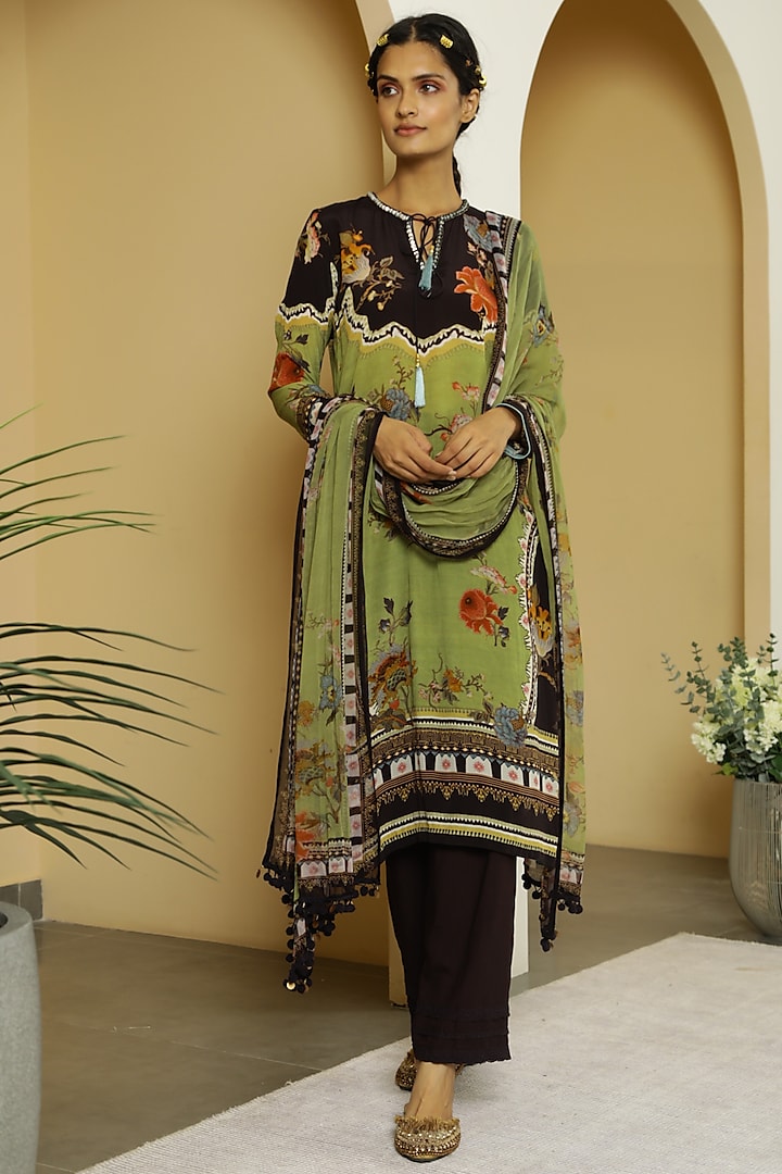 Black & Green Floral Printed Kurta Set by Kalista