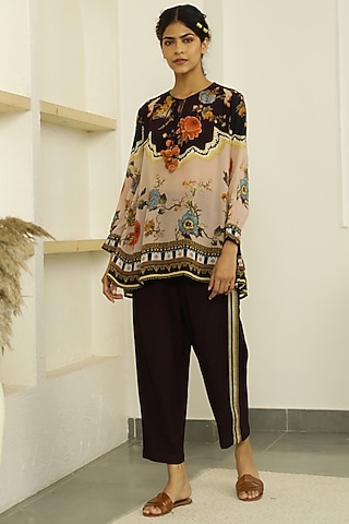 Dusty Peach & Black Printed Tunic by Kalista
