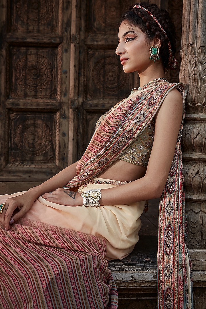 Pink Viscose Georgette Ombre Pre-Draped Wedding Saree Set by Kalista at Pernia's Pop Up Shop
