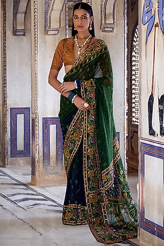 Forest Green Georgette Floral Printed Saree Set by Kalista