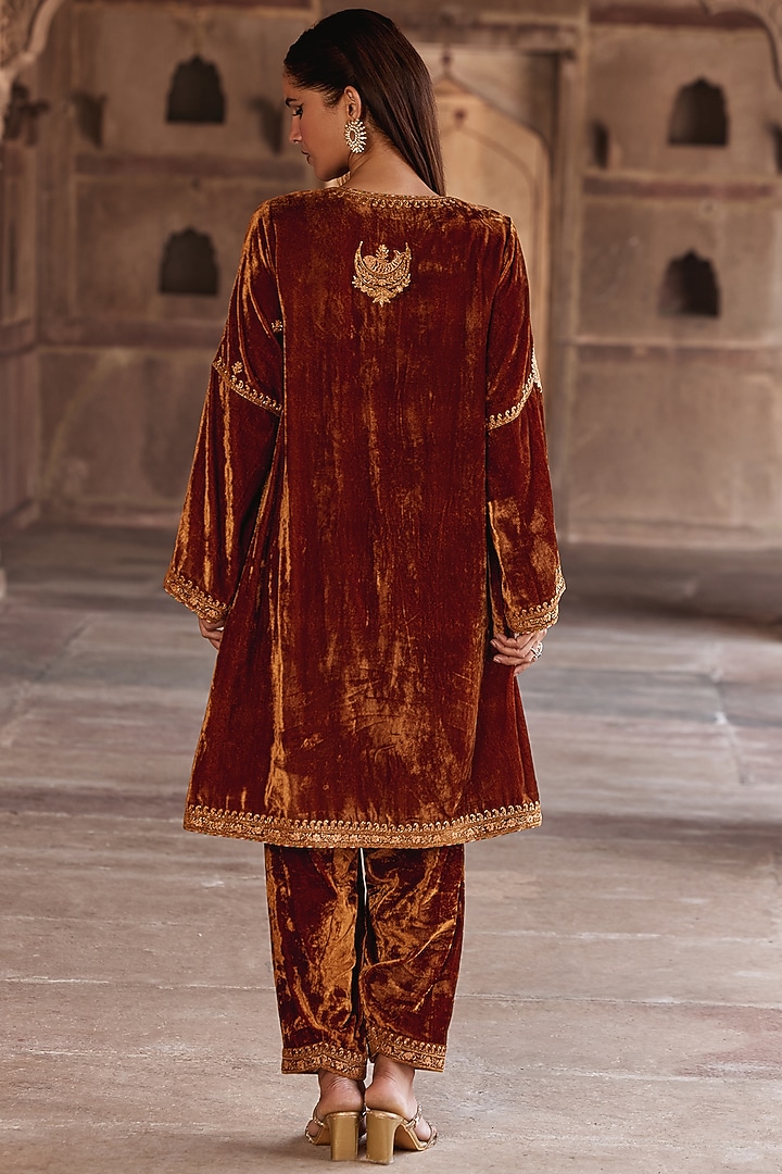 Golden Brown Silk Velvet Zari Embroidered Kaftan Set by Kalista at Pernia's Pop Up Shop