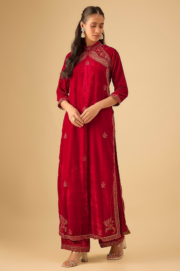 Red Silk Velvet Zari Hand Embroidered Kurta Set by Kalista at Pernia's Pop Up Shop