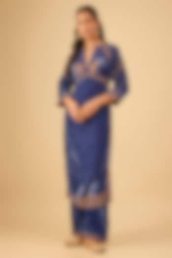 Blue Silk Velvet Zari Hand Embroidered Kurta Set by Kalista at Pernia's Pop Up Shop