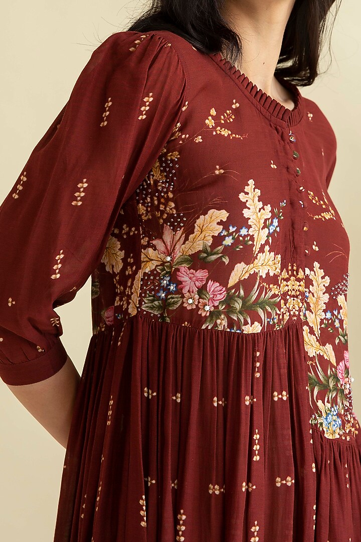 Maroon & Beige Floral Printed Kurta Set by Kalista at Pernia's Pop Up Shop