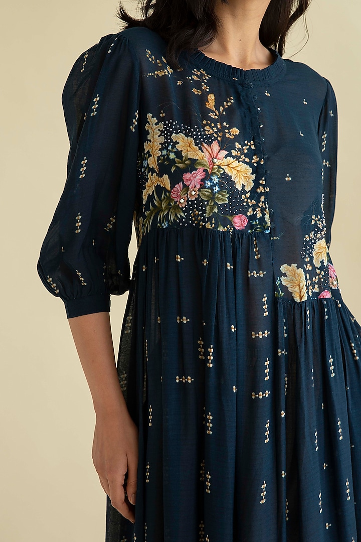 Navy Blue & Beige Floral Printed Kurta Set by Kalista at Pernia's Pop Up Shop