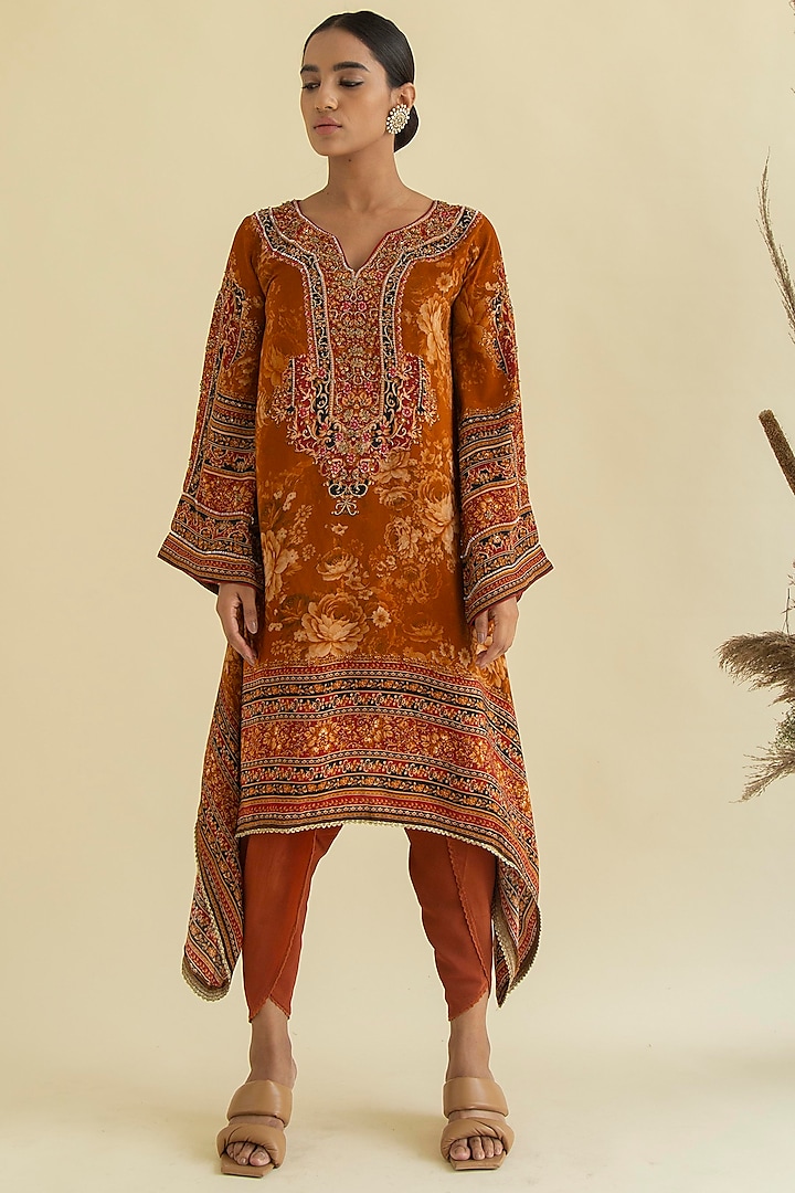 Maroon Printed Tunic Set by Kalista