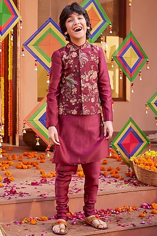 Burgundy Chanderi Silk Bundi Jacket Set For Boys by Kalista kids