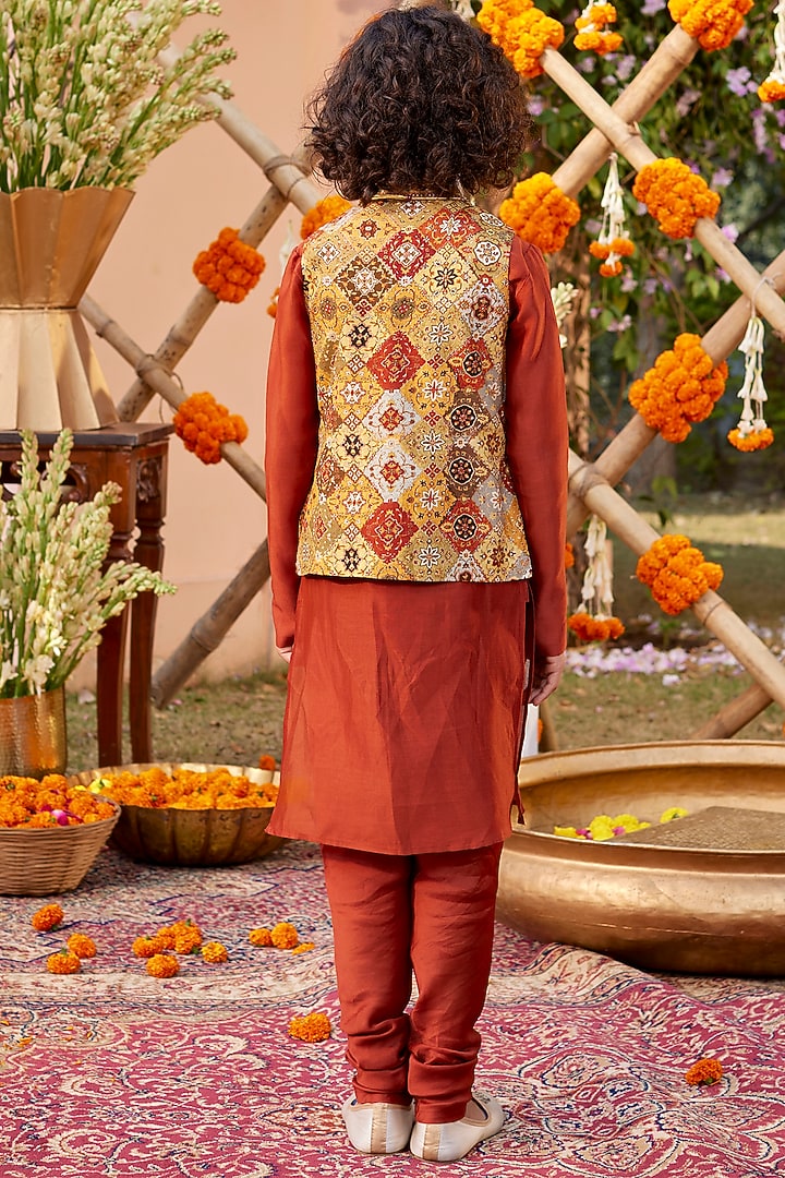 Mustard Chanderi Bundi Jacket Set For Boys by Kalista kids at Pernia's Pop Up Shop