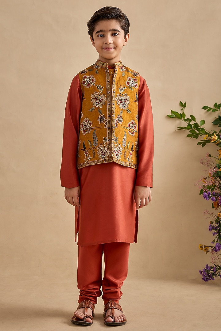 Amber Chanderi Floral Printed Bundi Jacket Set For Boys by Kalista kids at Pernia's Pop Up Shop