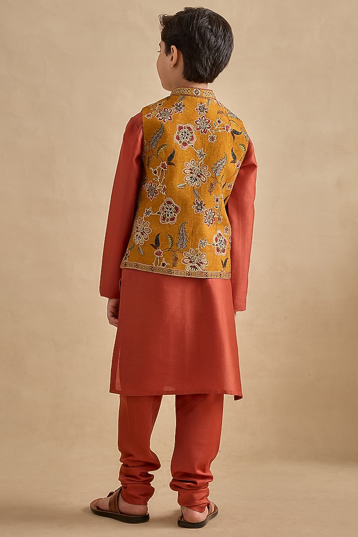 Amber Chanderi Floral Printed Bundi Jacket Set For Boys by Kalista kids at Pernia's Pop Up Shop