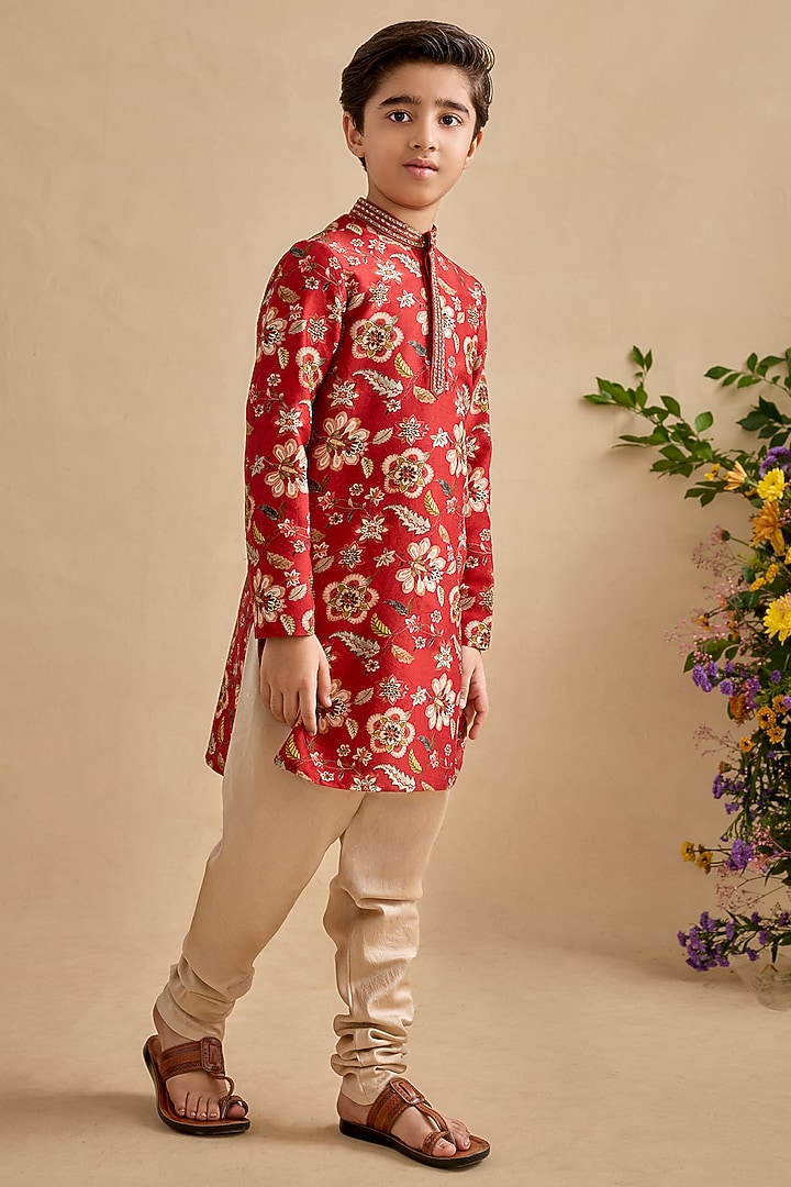 Crimson Handwoven Chanderi Chintz Printed Kurta Set For Boys by Kalista kids at Pernia's Pop Up Shop