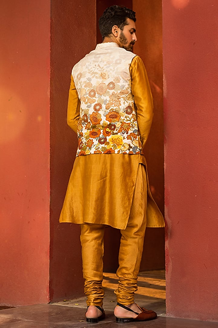 Cream Natural Silk Bundi Jacket Set by Kalista Men at Pernia's Pop Up Shop