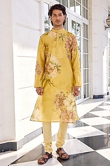 product-color-Yellow