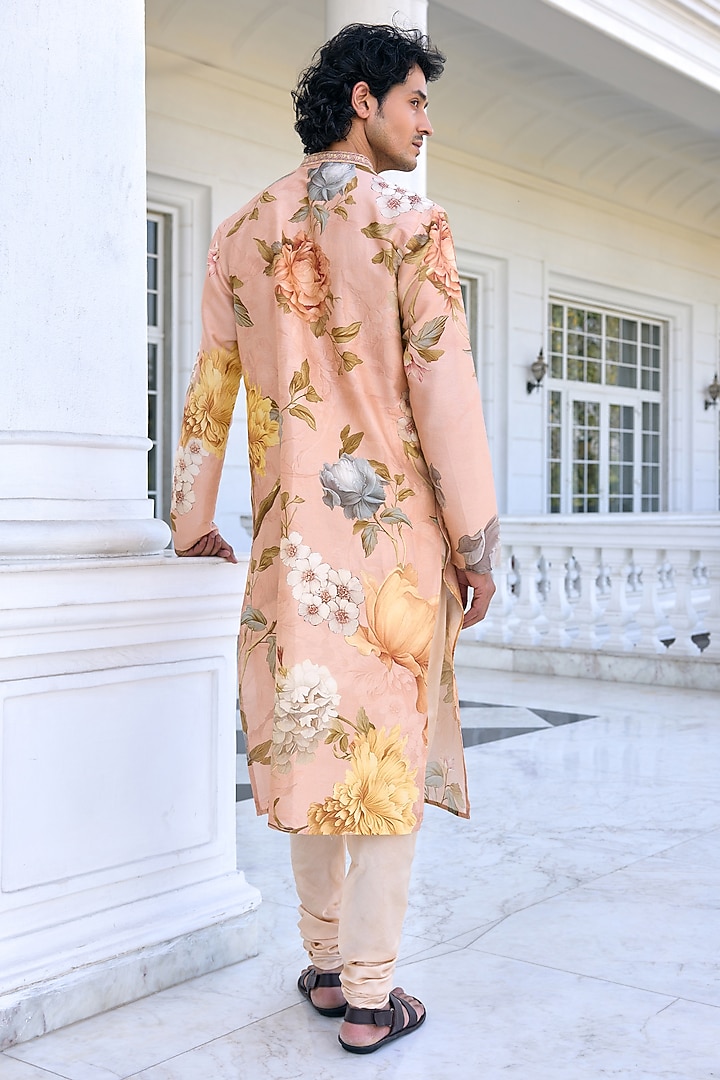Peach Chanderi Floral Kurta Set by Kalista Men at Pernia's Pop Up Shop