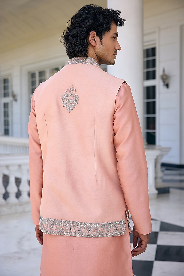 Salmon Pink Dola Silk Thread Work Bundi Jacket Set by Kalista Men at Pernia's Pop Up Shop