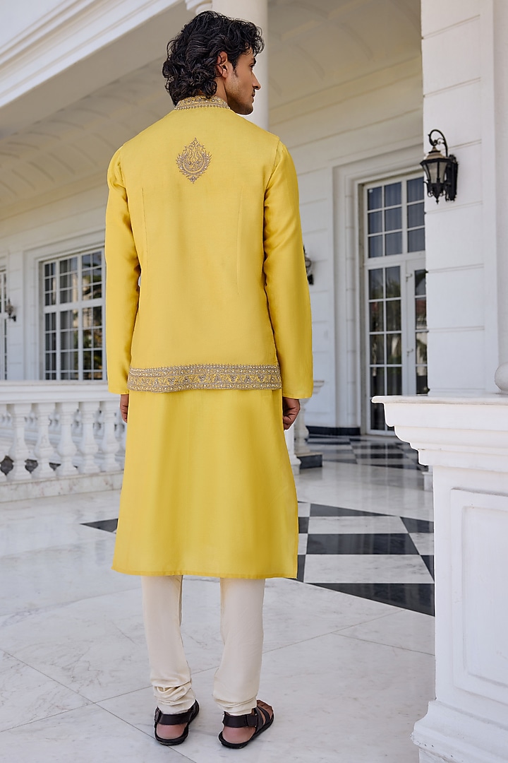 Yellow Dola Silk Thread Work Bundi Jacket Set by Kalista Men at Pernia's Pop Up Shop