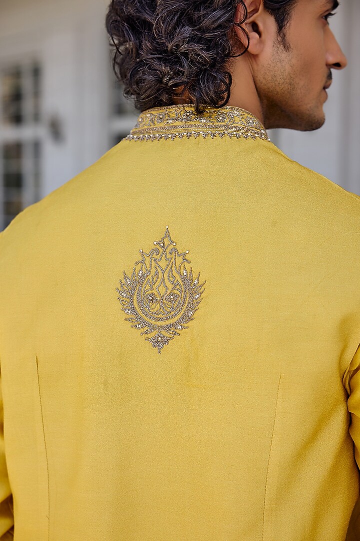 Yellow Dola Silk Thread Work Bundi Jacket Set by Kalista Men at Pernia's Pop Up Shop