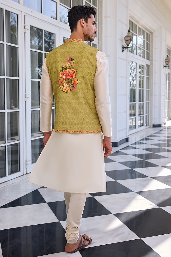 Light Green Dola Silk Floral Printed & Thread Work Bundi Jacket Set by Kalista Men at Pernia's Pop Up Shop