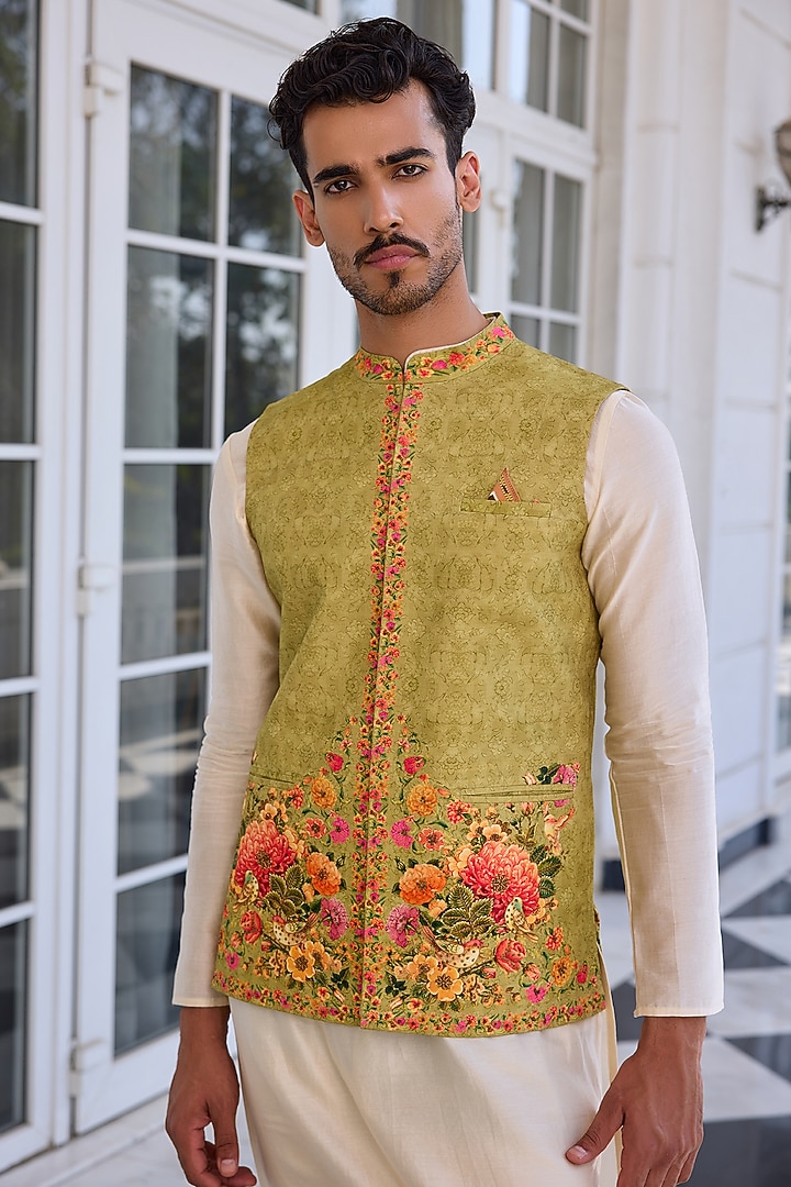 Light Green Dola Silk Floral Printed & Thread Work Bundi Jacket Set by Kalista Men at Pernia's Pop Up Shop