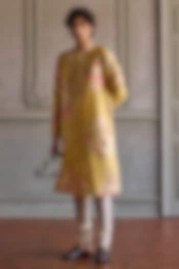 Lemon Yellow Chanderi Silk Floral Printed Kurta Set by Kalista Men at Pernia's Pop Up Shop
