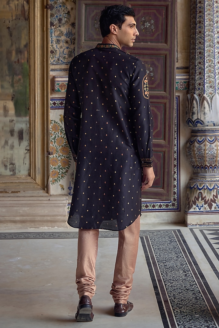 Navy Blue Chanderi Silk Paisley Motif Embroidered Kurta Set by Kalista Men at Pernia's Pop Up Shop