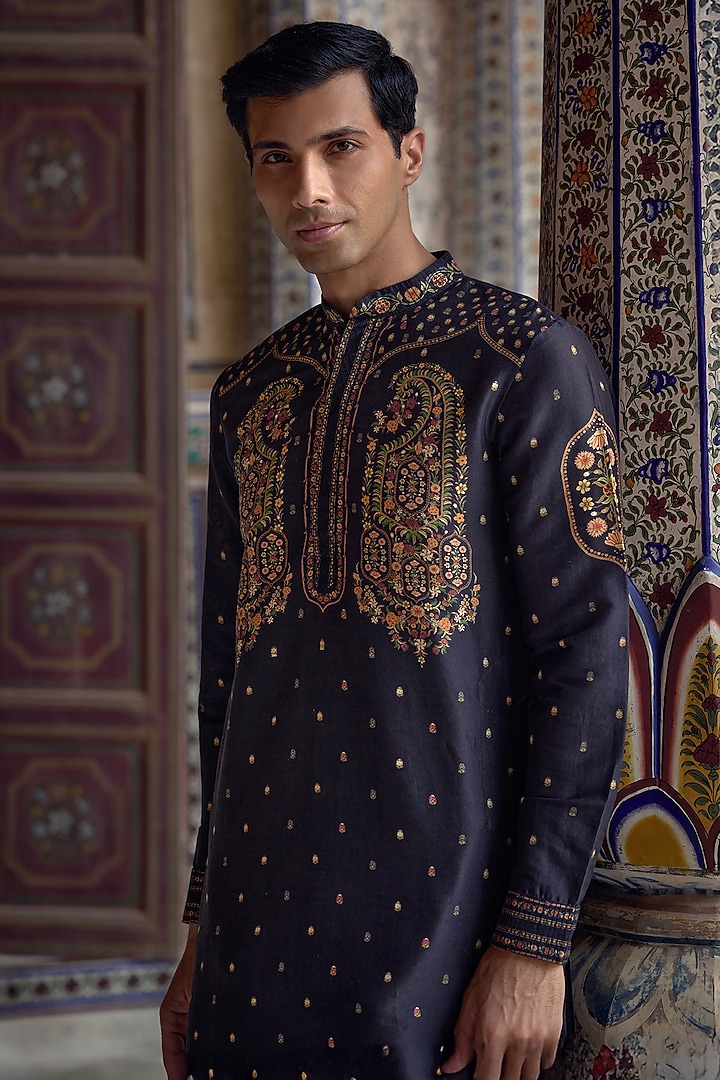 Navy Blue Chanderi Silk Paisley Motif Embroidered Kurta Set by Kalista Men at Pernia's Pop Up Shop
