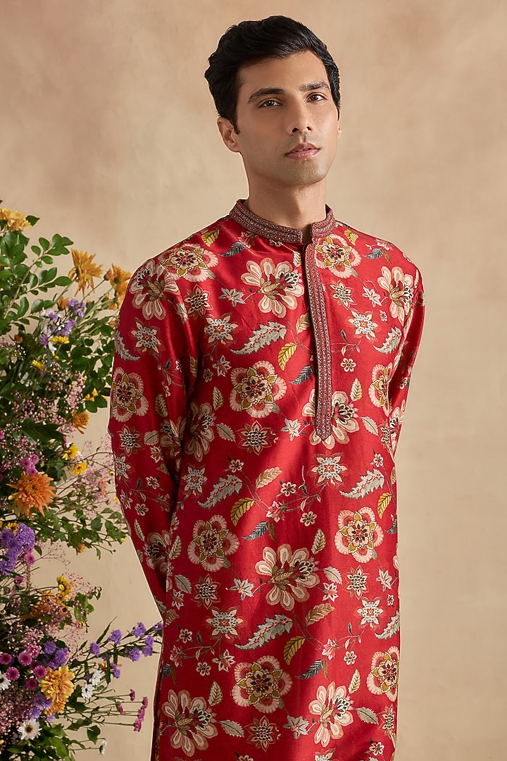 Crimson Chanderi Silk Floral Printed Kurta Set by Kalista Men at Pernia's Pop Up Shop