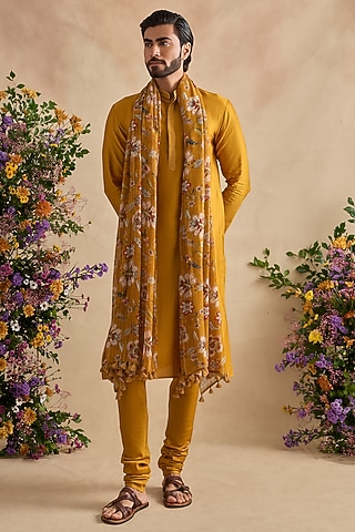 Golden Poppy Chanderi Silk Kurta Set by Kalista Men