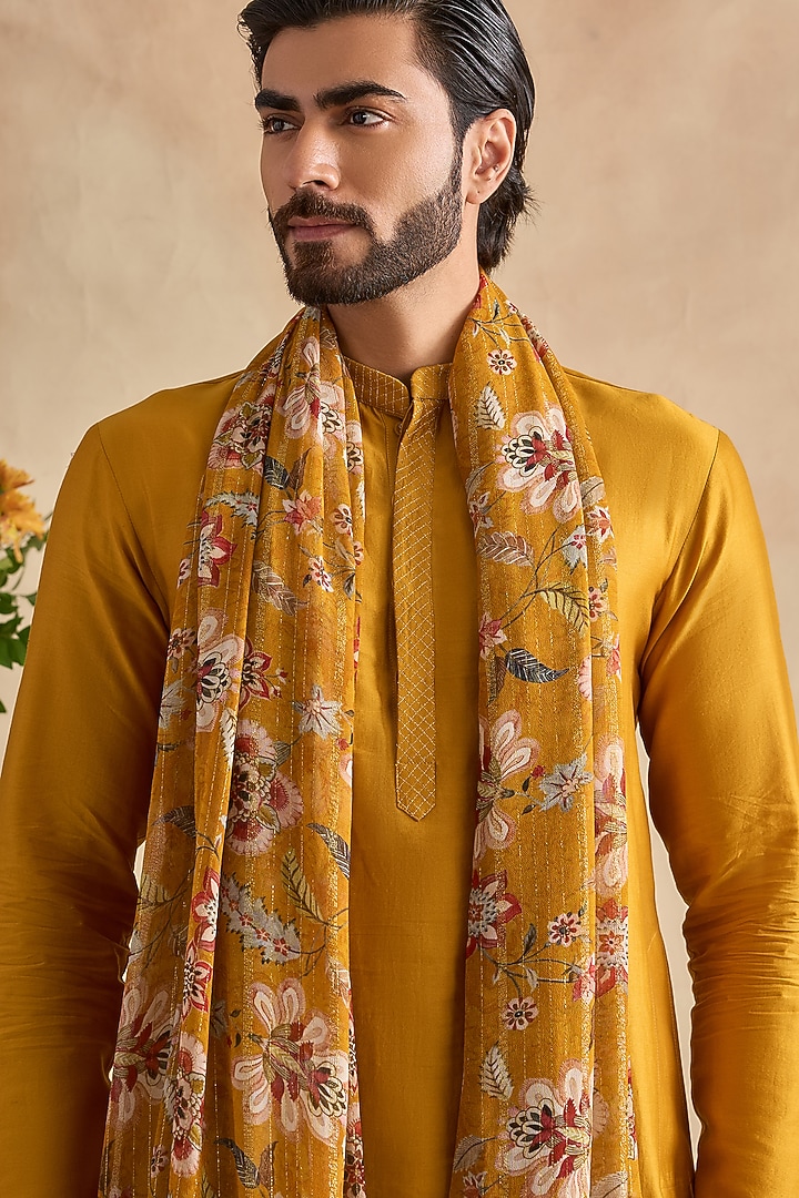 Golden Poppy Chanderi Silk Kurta Set by Kalista Men at Pernia's Pop Up Shop