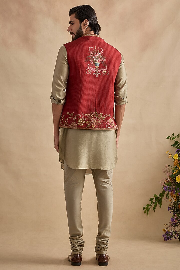 Crimson Viscose Silk & Chanderi Floral Bundi Jacket Set by Kalista Men at Pernia's Pop Up Shop