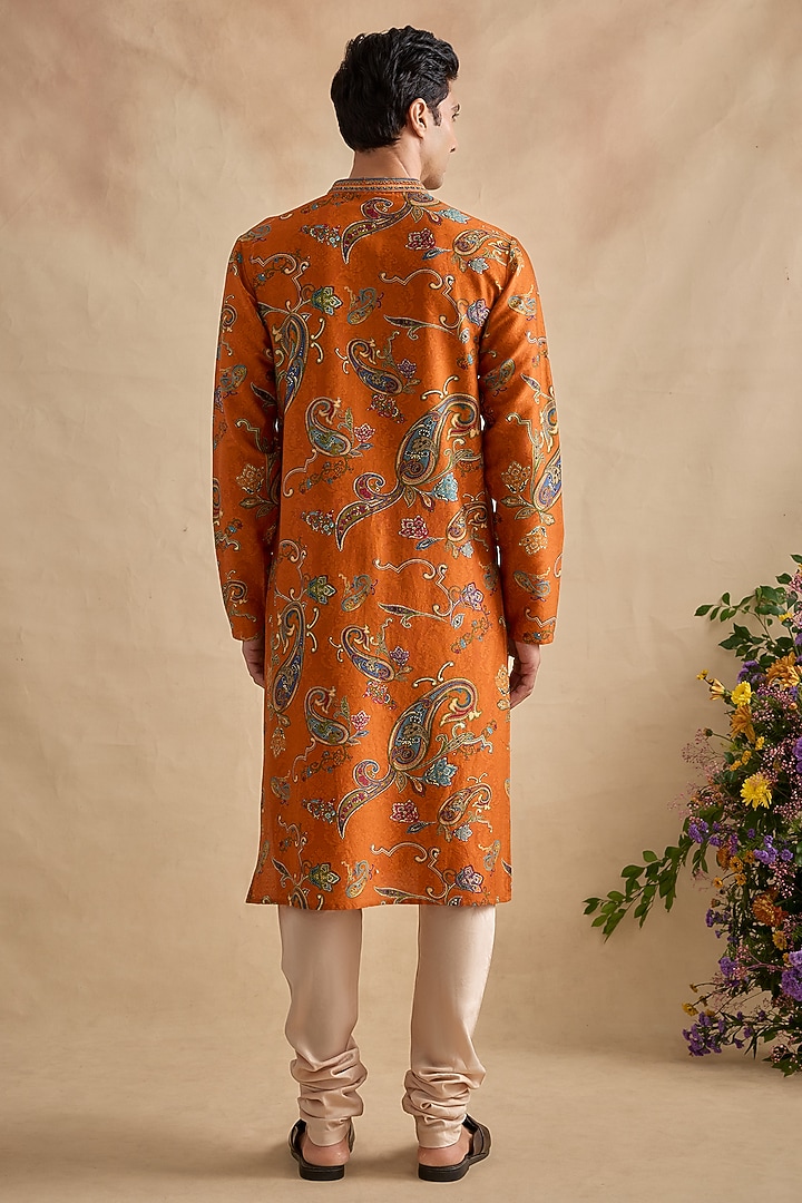 Tangerine Chanderi Chintz Printed & Resham Embroidered Kurta Set by Kalista Men at Pernia's Pop Up Shop
