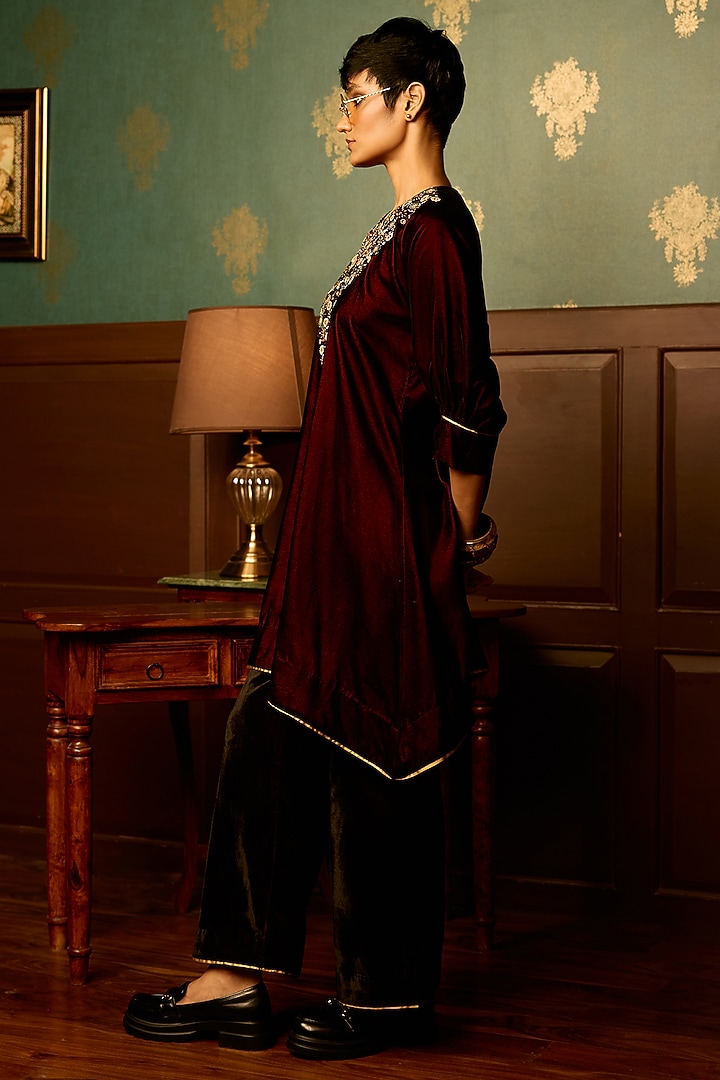 Maroon Micro Velvet Hand Embroidered A-Line Kurta Set by THE KLUB BY REETI ARNEJA at Pernia's Pop Up Shop