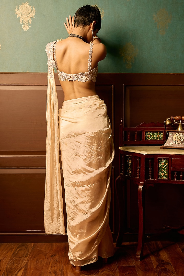 Baby Pink Flat Tissue Zari Embroidered Draped Wedding Saree Set by THE KLUB BY REETI ARNEJA at Pernia's Pop Up Shop