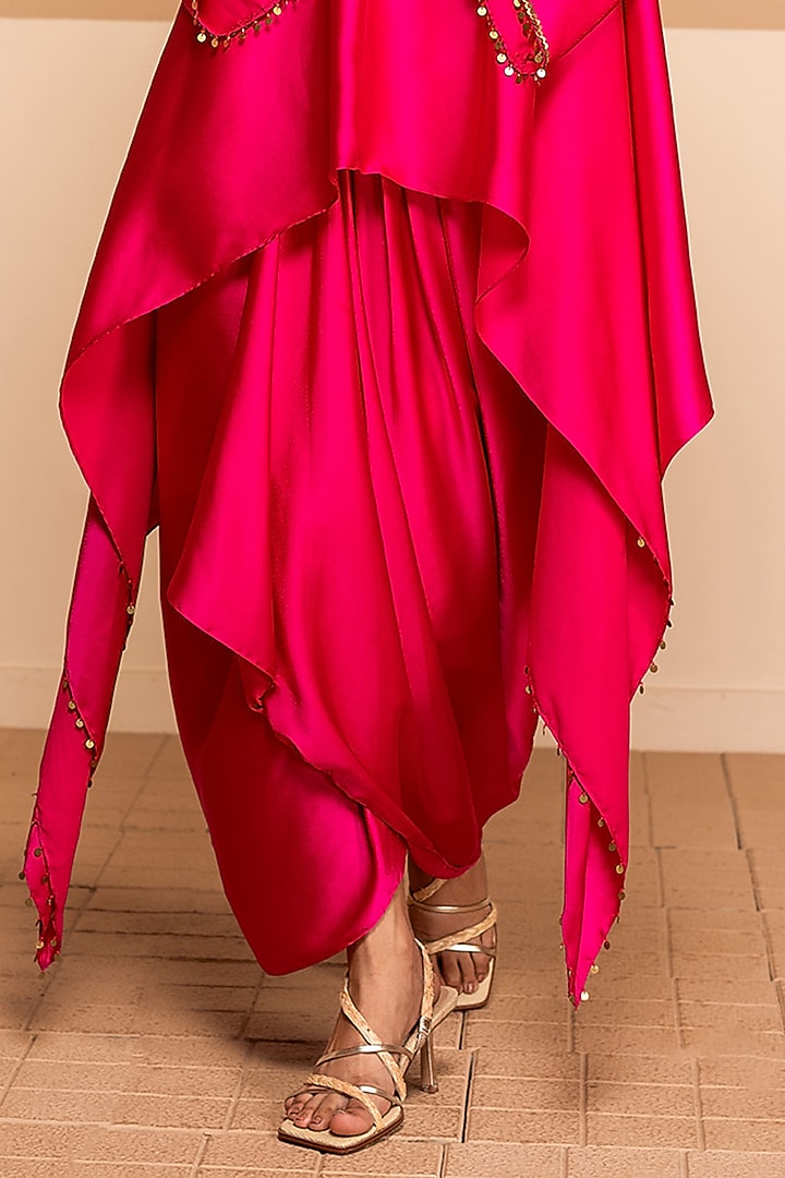 Fuchsia Satin Crepe Embroidered Asymmetric Kurta Set by Kelaayah at Pernia's Pop Up Shop