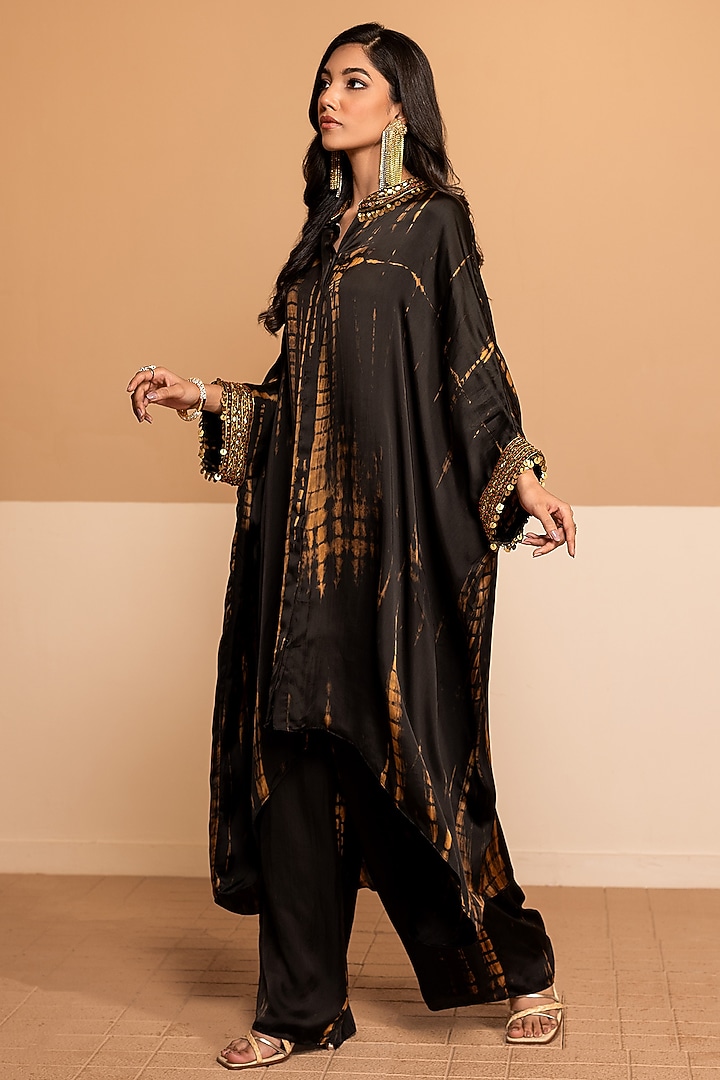 Black & Gold Satin Kaftan Set by Kelaayah at Pernia's Pop Up Shop